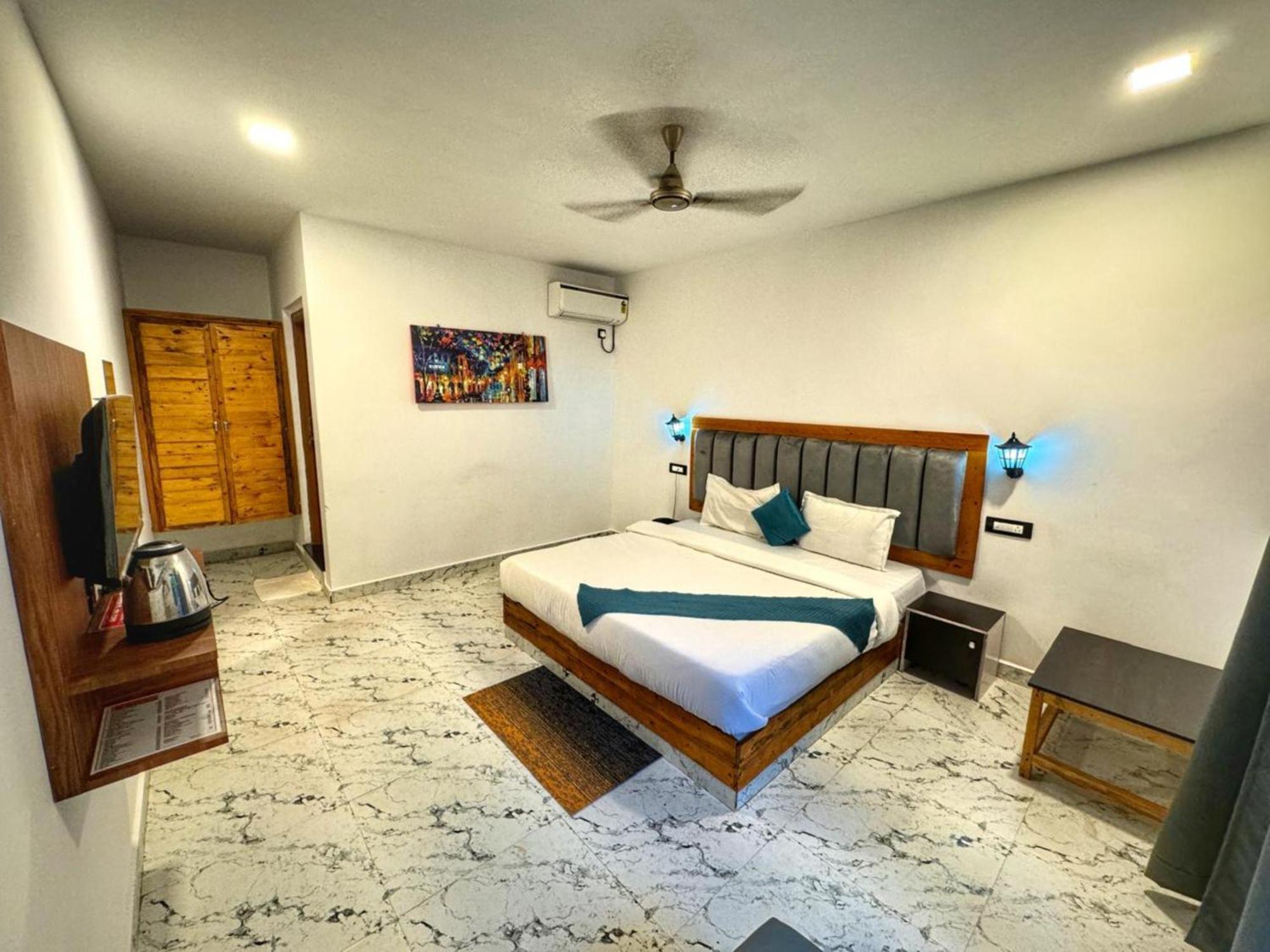 White Truffle Resort, Arambol Exterior photo